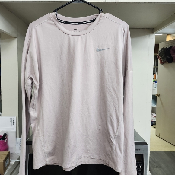 Nike Men's Pink Long Sleeve Shirt - Picture 1 of 4